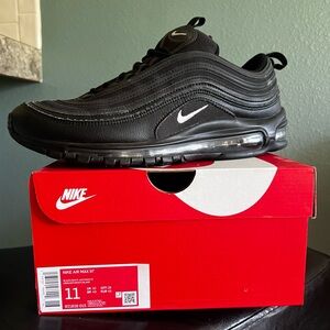 Nike Men’s Air Max 97 size 11
